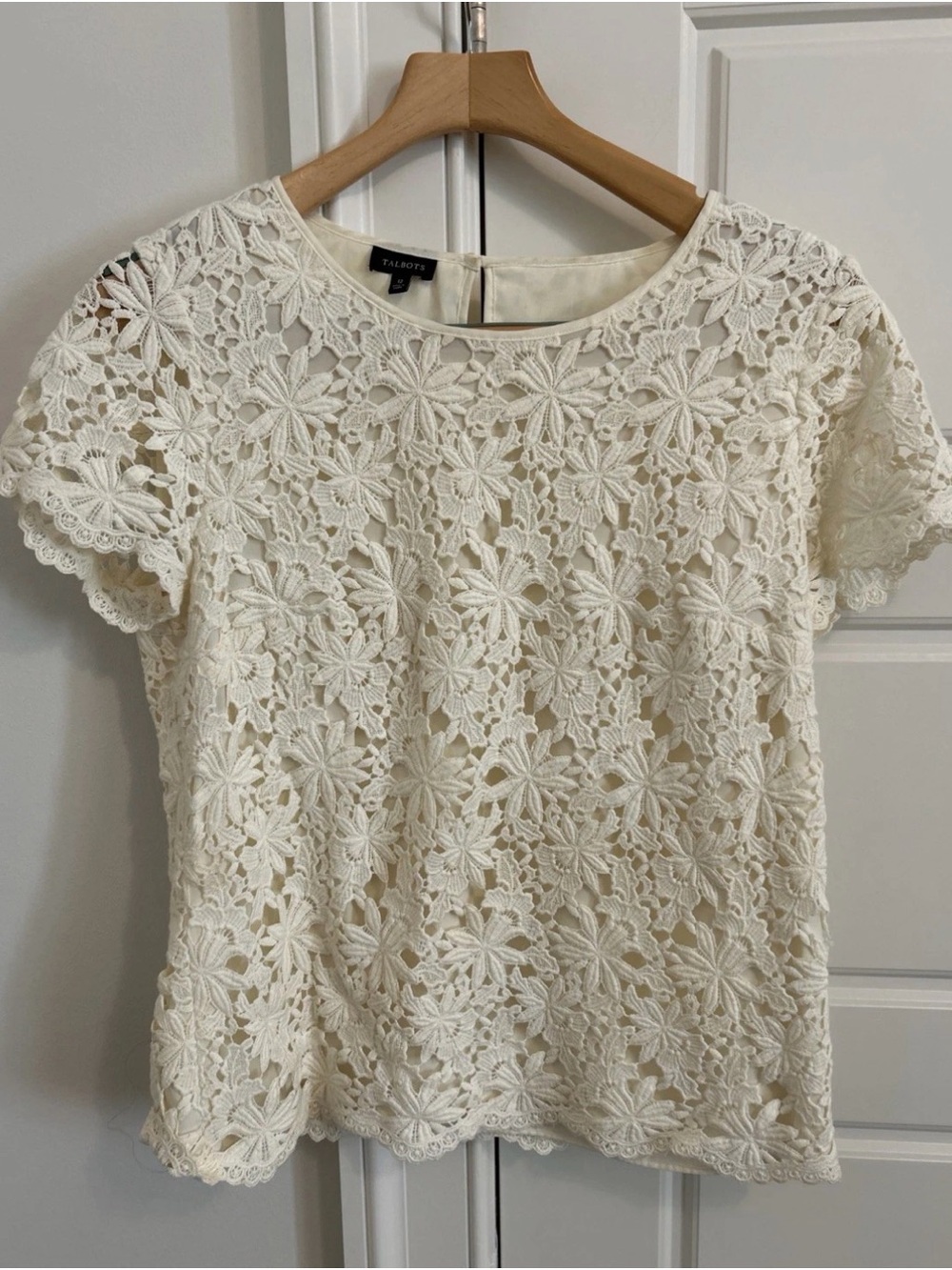 Talbots Cream Floral Crochet Lace Short Sleeve Blouse